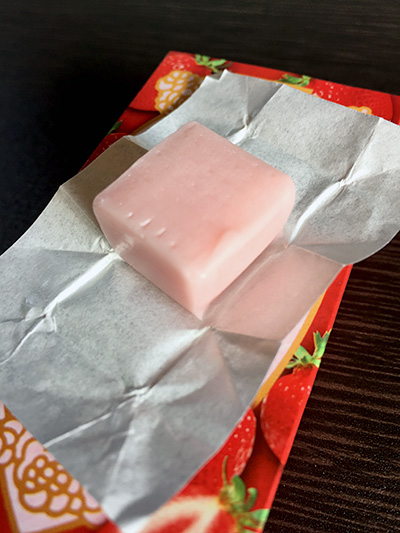 森永あまおう苺キャラメル